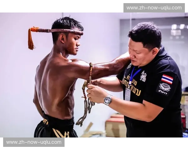 众神之战的余晖与新王的狂啸：播求vs哈亚，拳台上的两个时代